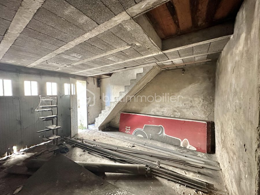 Parking de 53 m² à Quimper — photo 2